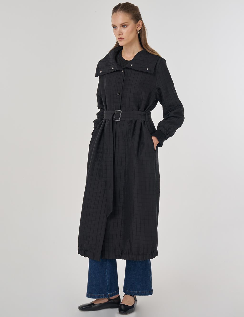 Dik Yaka Kapitoneli Trençkot Siyah