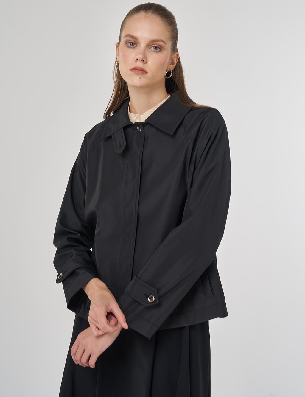 Şömizye Yaka Kısa Ceket Siyah