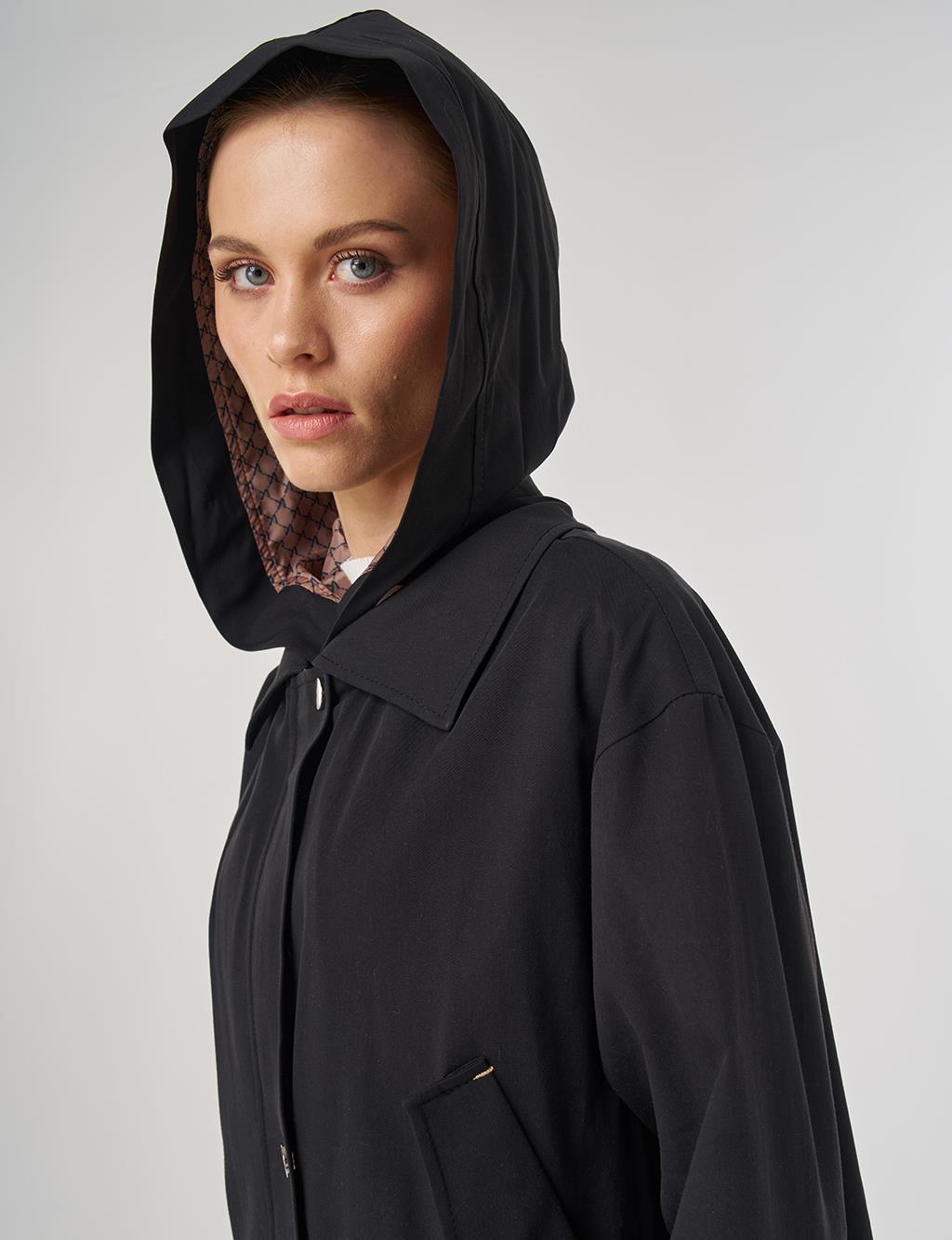 Hooded Short Trench Coat in Black