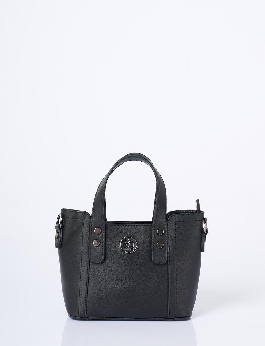 Zincir Omuz Askılı Monogram Logolu Suni Deri Tote Çanta Siyah