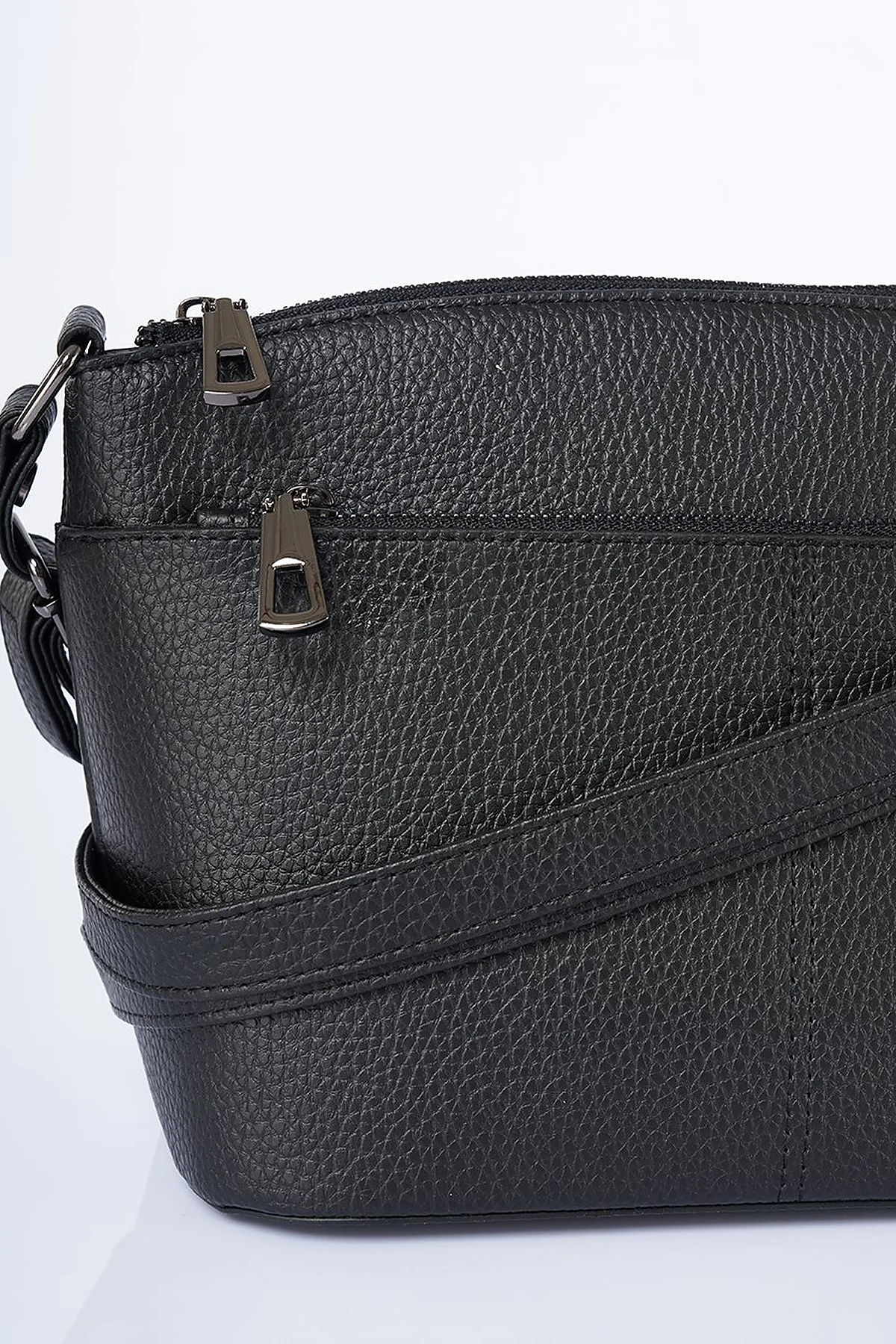 Multi-Compartment Faux Leather Bag Black