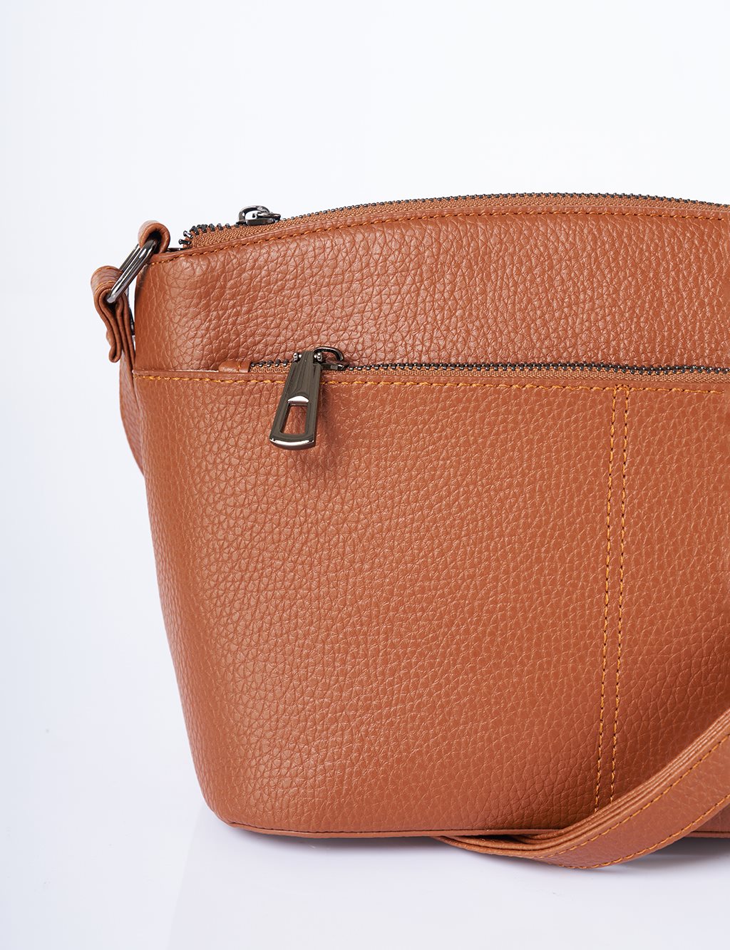 Multi-Compartment Faux Leather Bag Tan