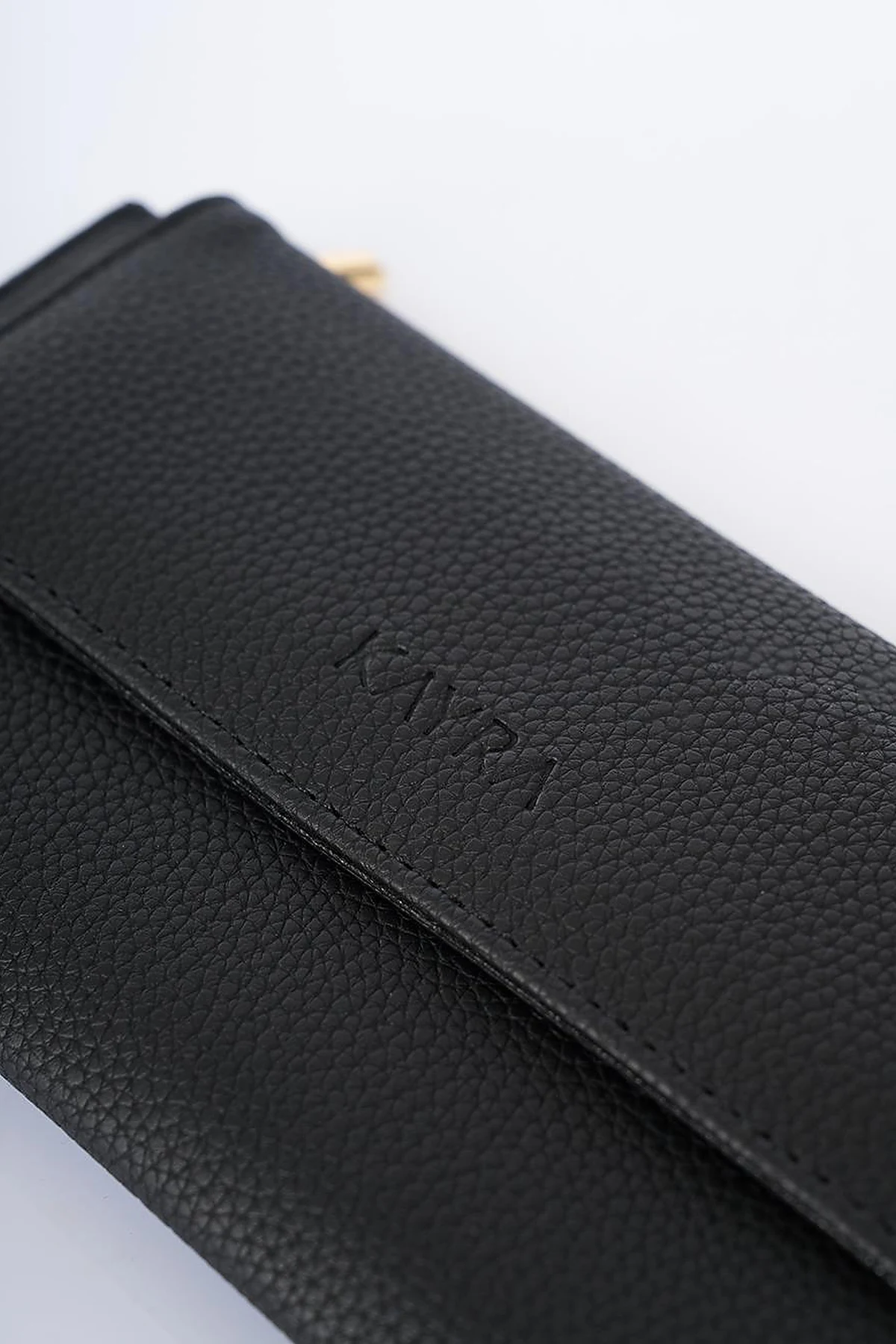 Magnetic Closure Wallet Black