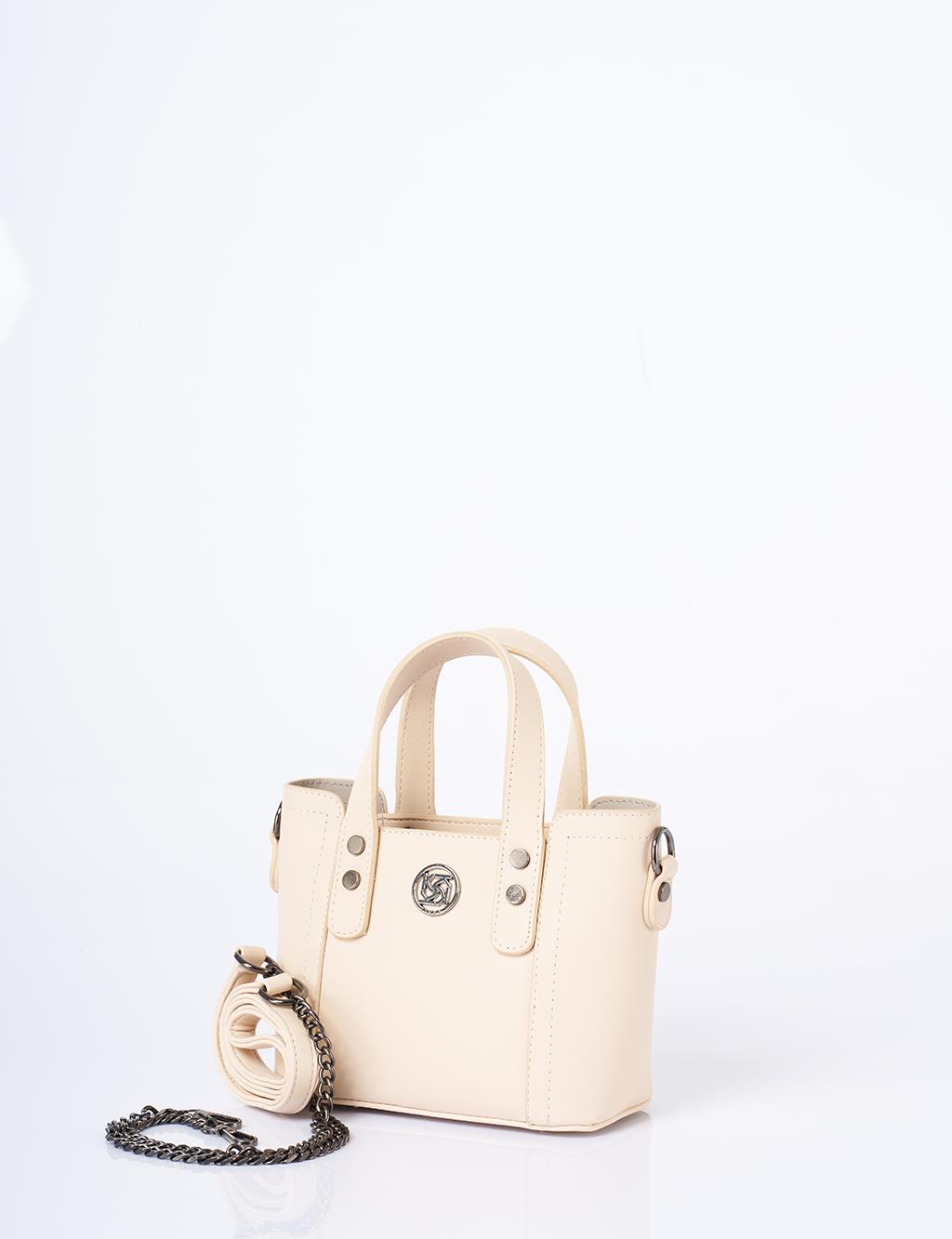 Zincir Omuz Askılı Monogram Logolu Suni Deri Tote Çanta Krem