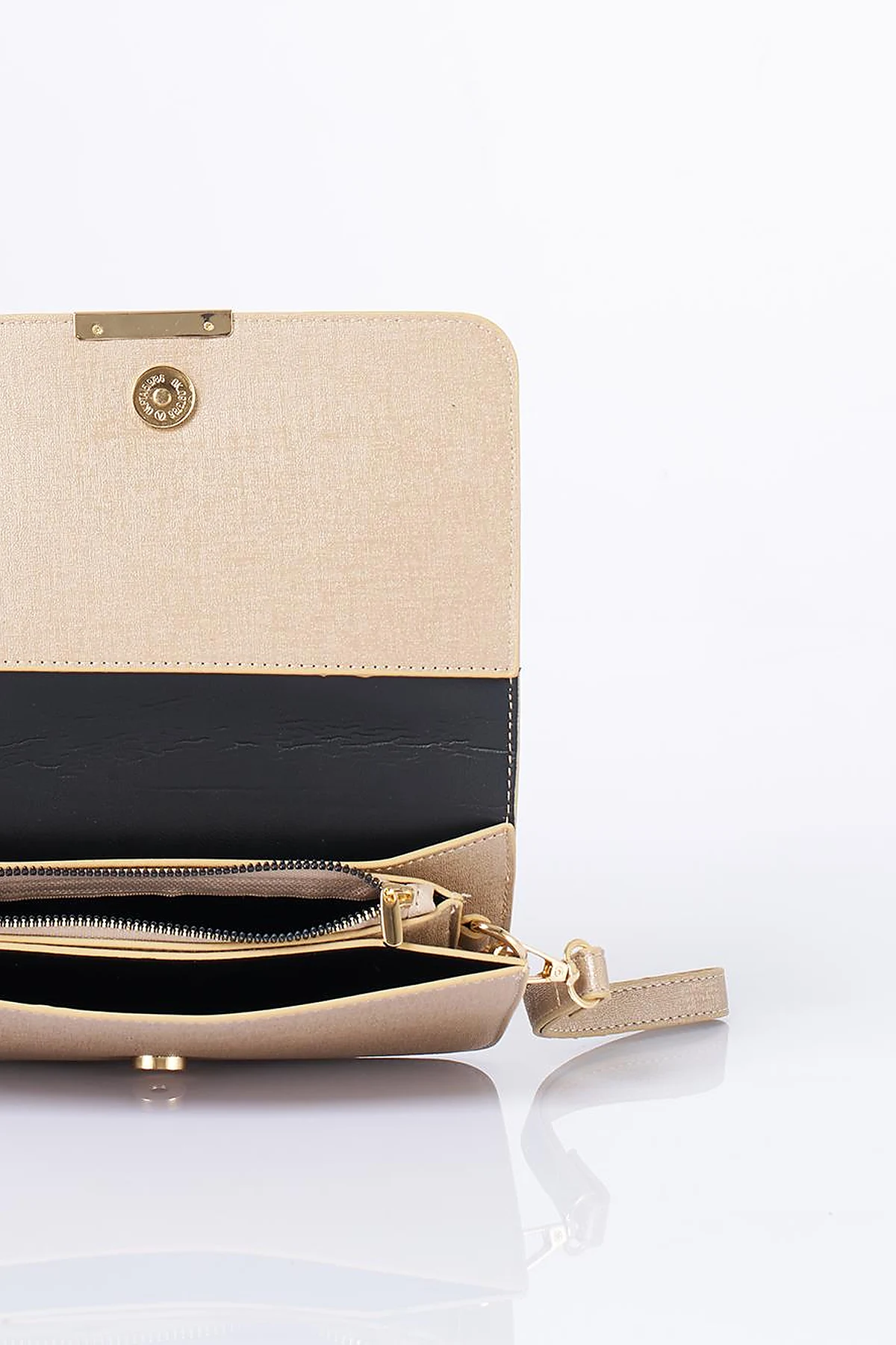 Flap Bag Wallet in Gold