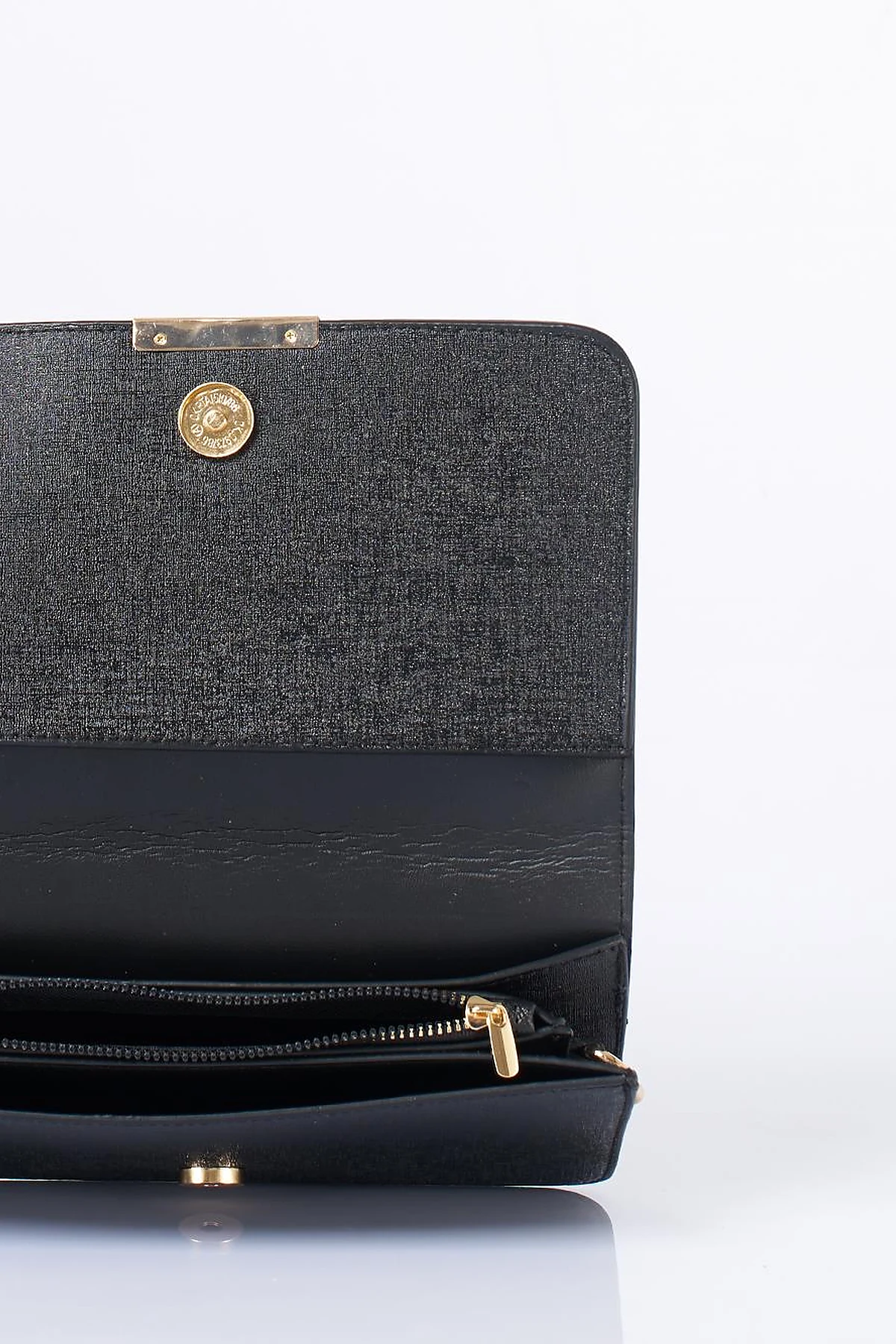 Flap Bag Wallet in Black