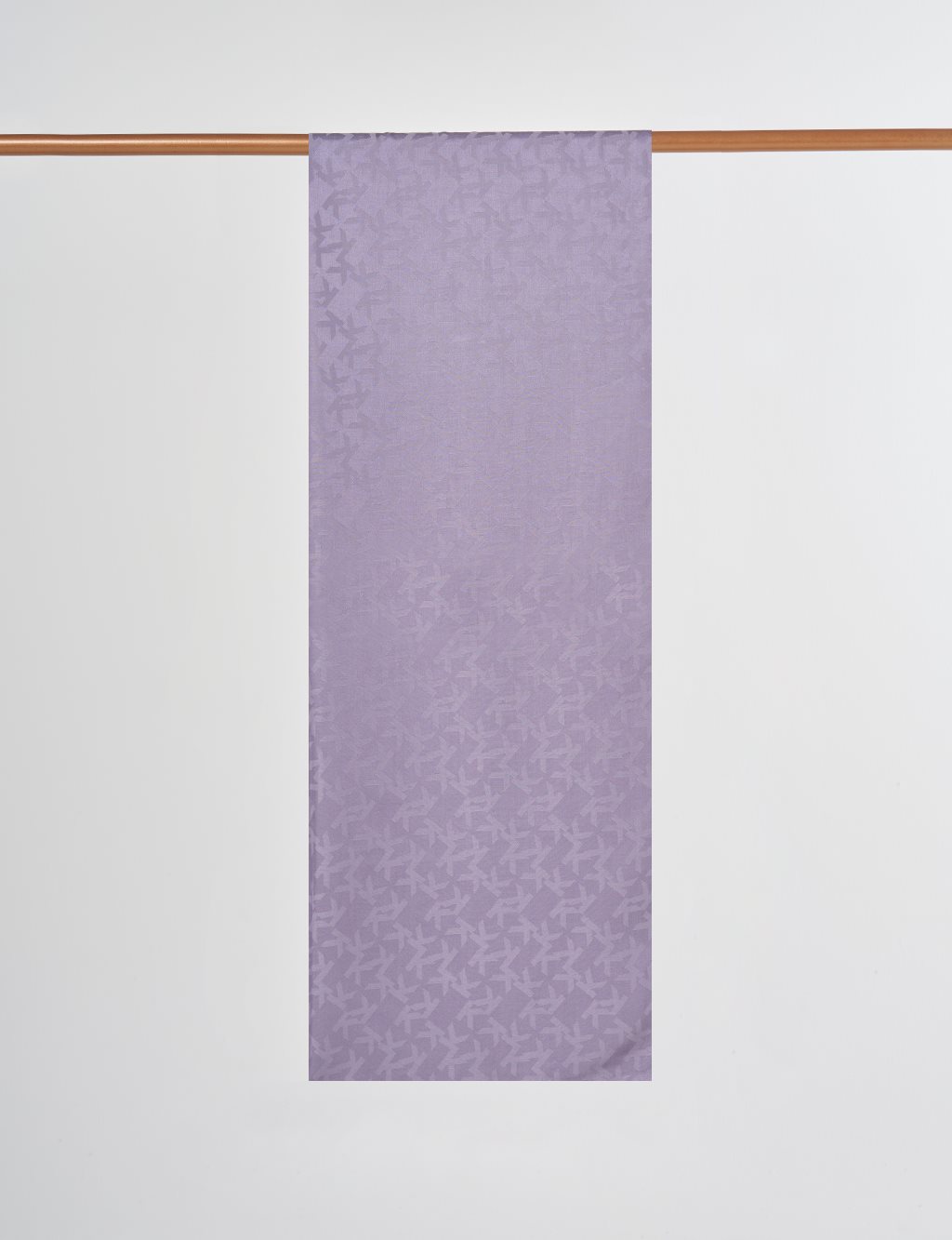 Logo Detaylı Jakarlı Şal Lila 