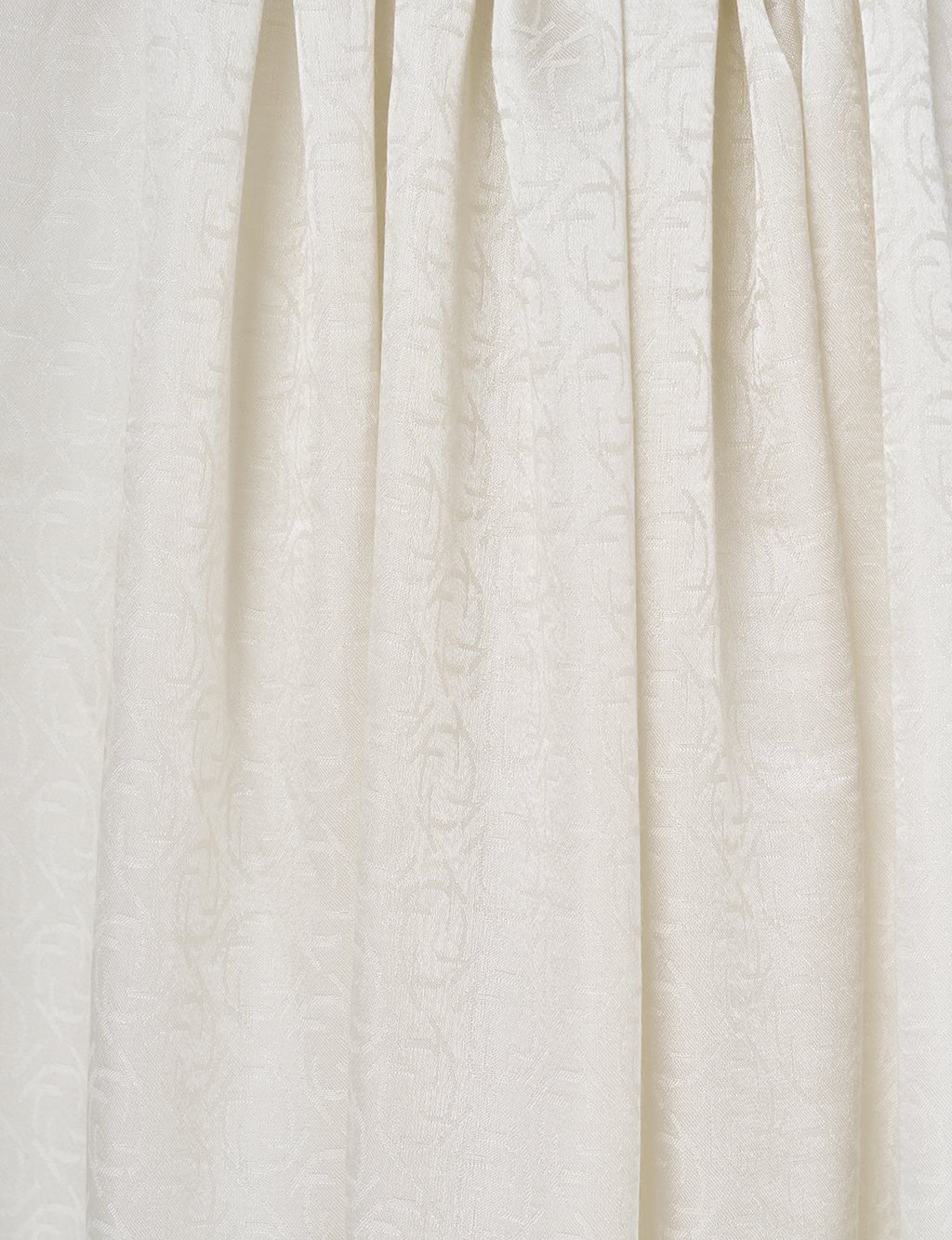 Jacquard Shawl in Ecru