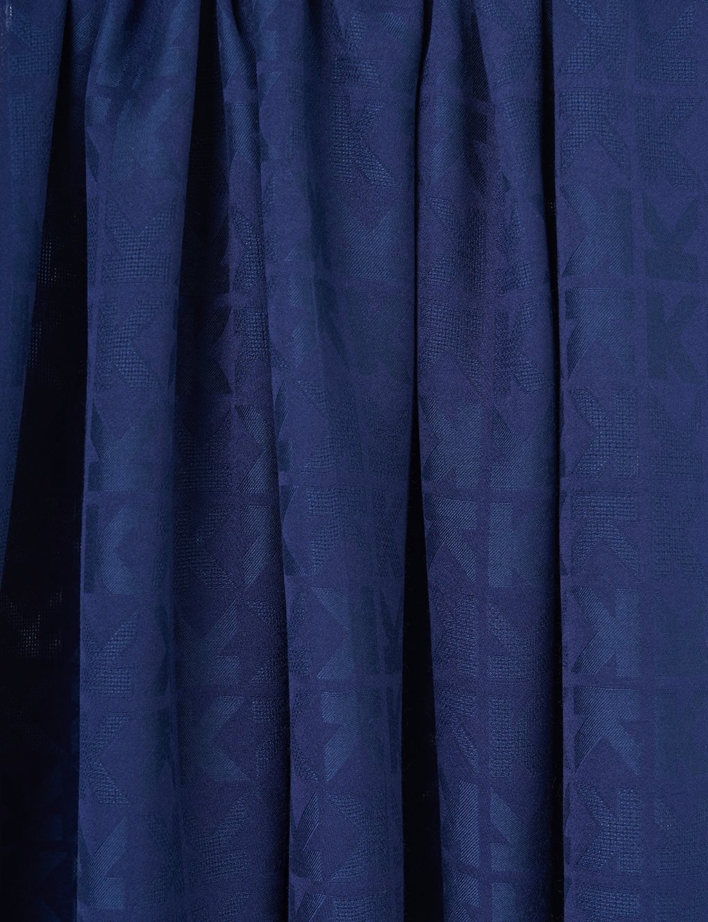 Büyük Logo Detaylı Viskon Şal Lacivert