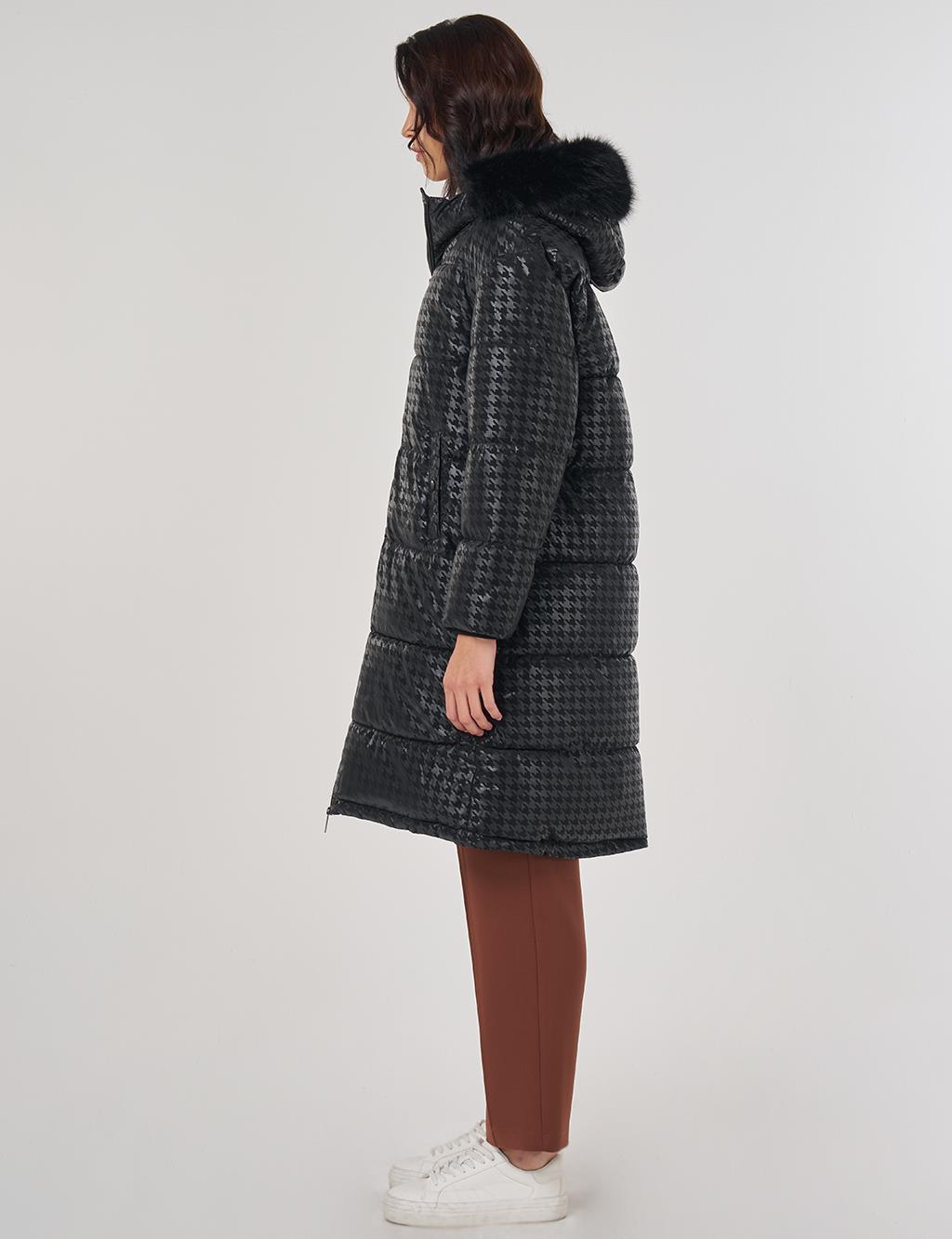 Zip-Up Anorak Jacket Black