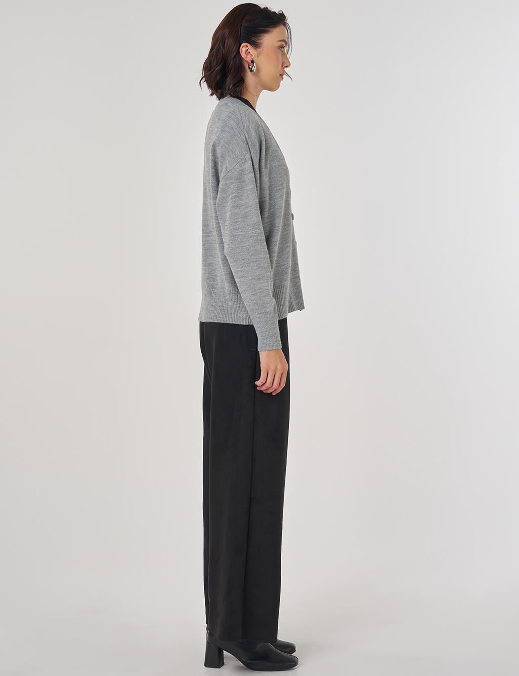 İşleme Detaylı Triko Hırka Gri