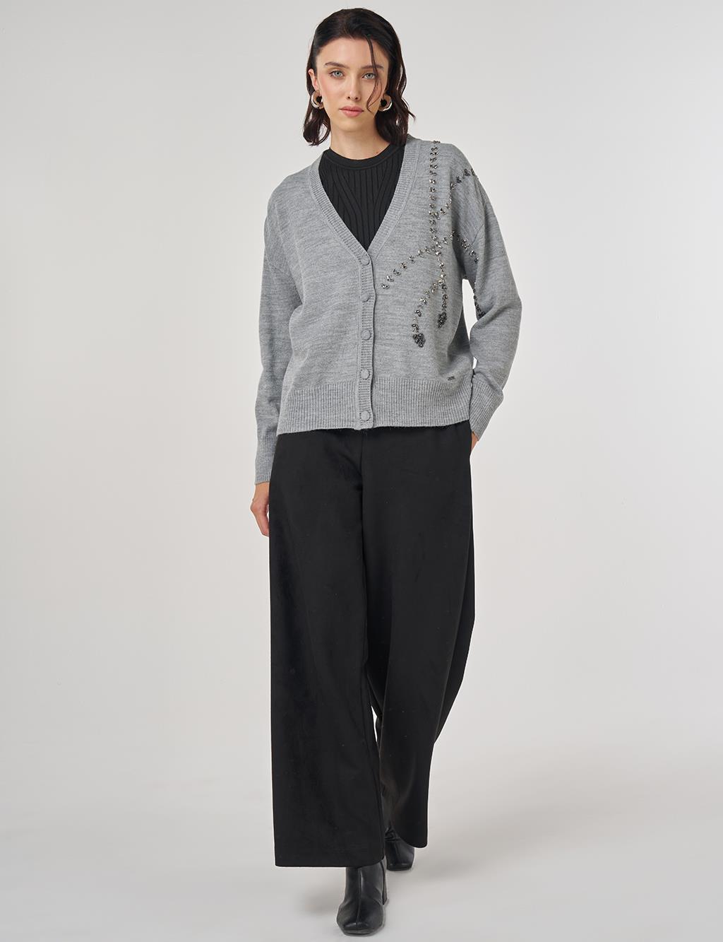 İşleme Detaylı Triko Hırka Gri