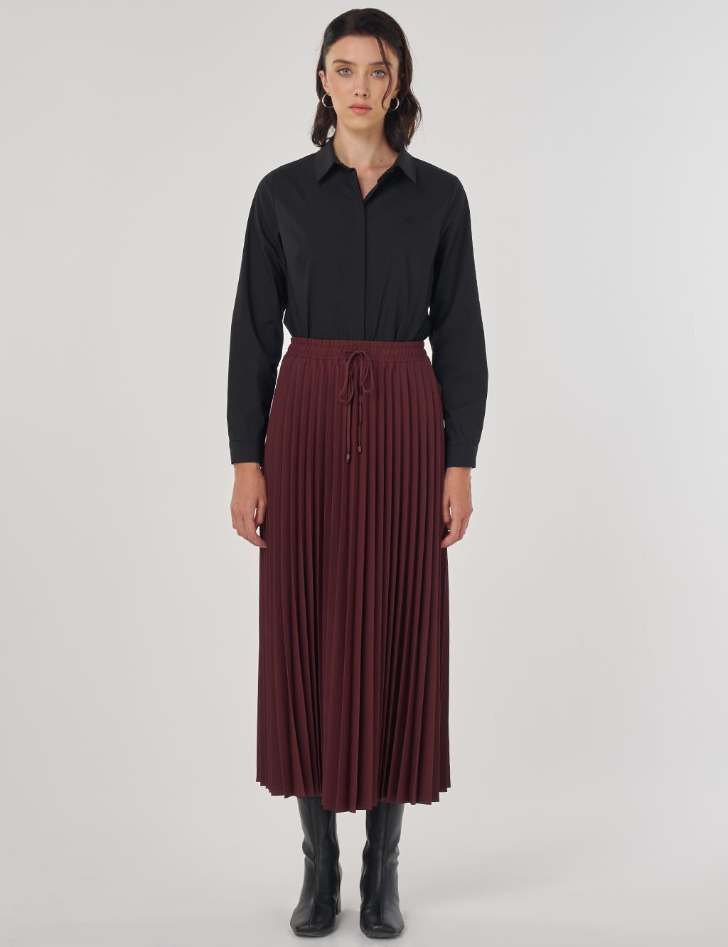 Pleated Skirt Burgundy