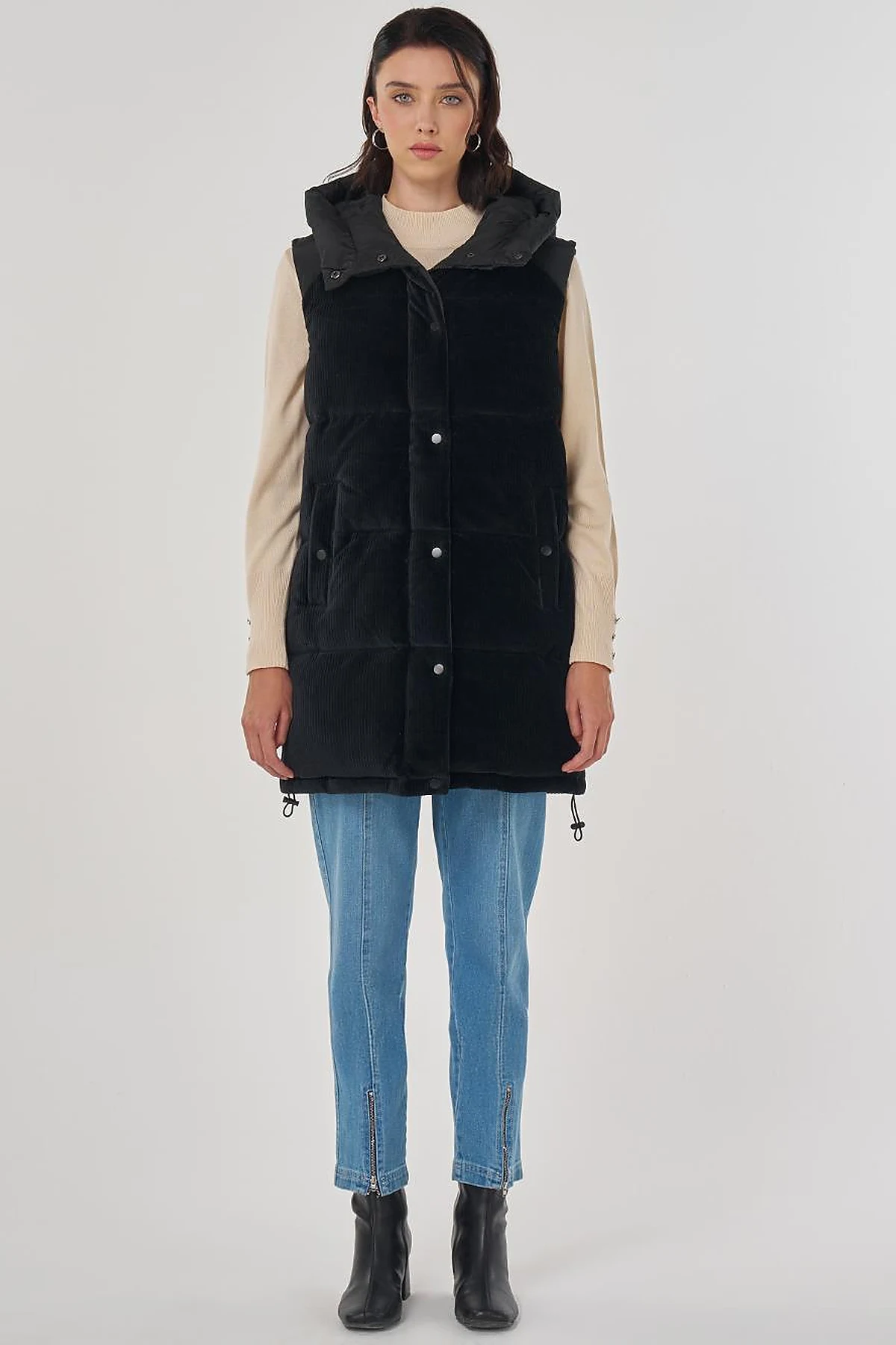 Velvet Trimmed Puffer Vest Black
