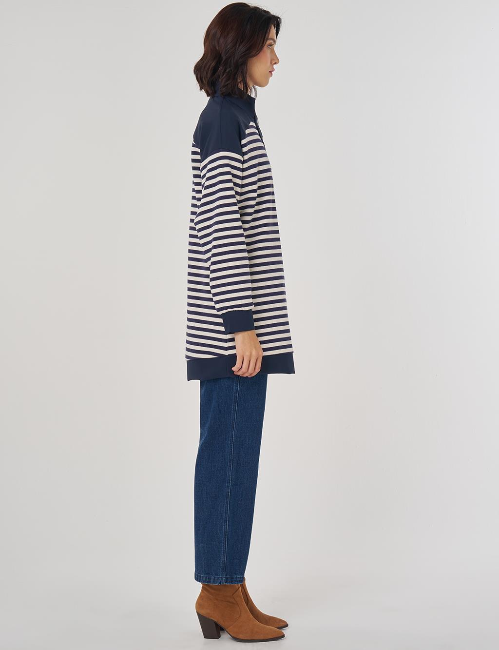 Düşük Omuz Çizgi Desen Sweatshirt Optik Beyaz 