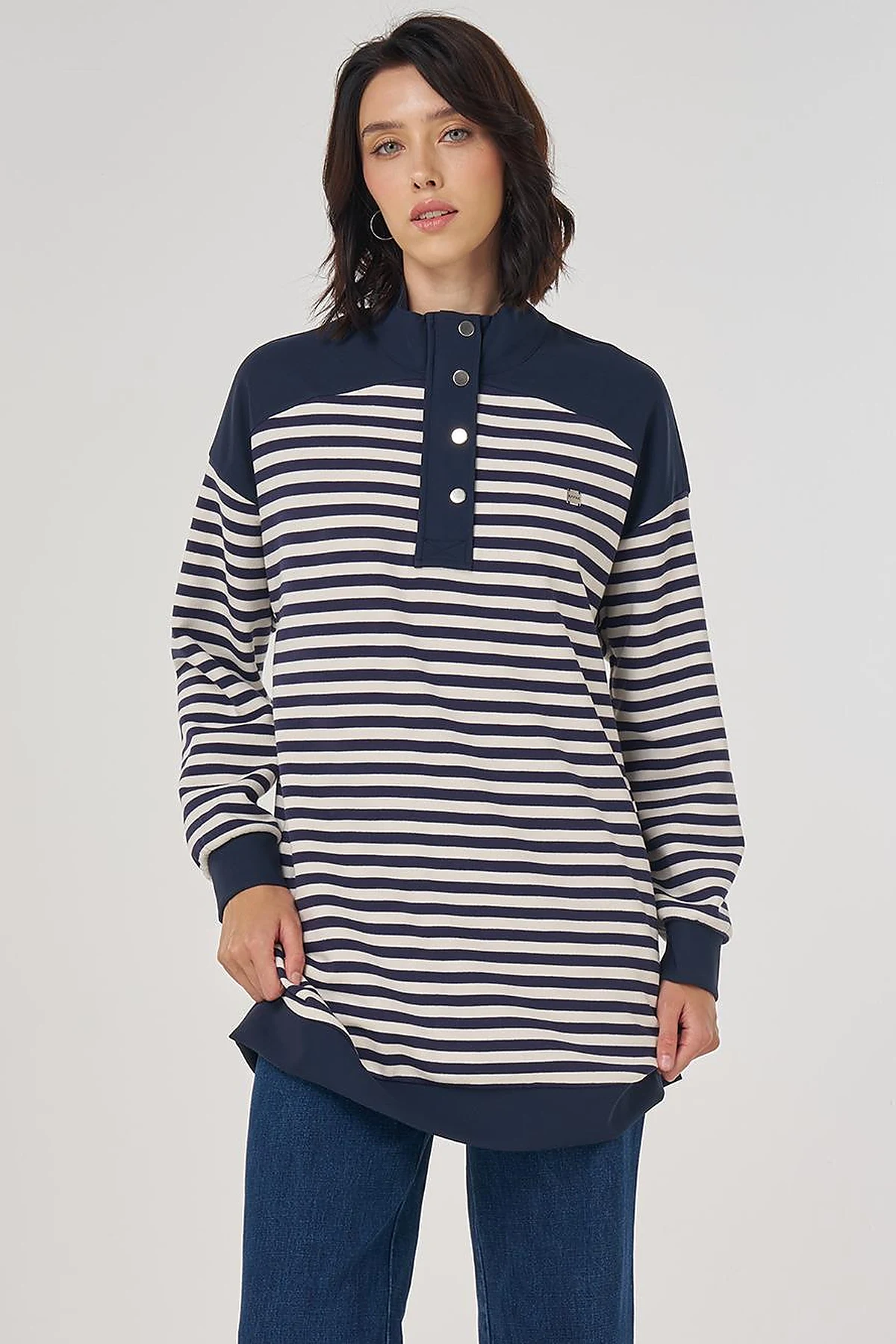 Drop Shoulder Stripe Pattern Sweatshirt Optic White