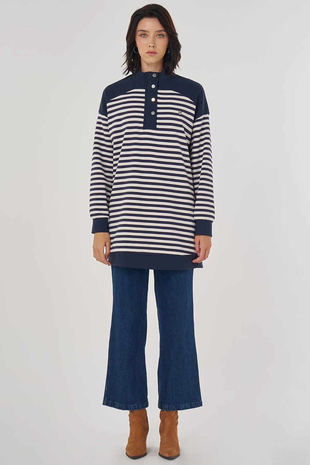 Drop Shoulder Stripe Pattern Sweatshirt Optic White