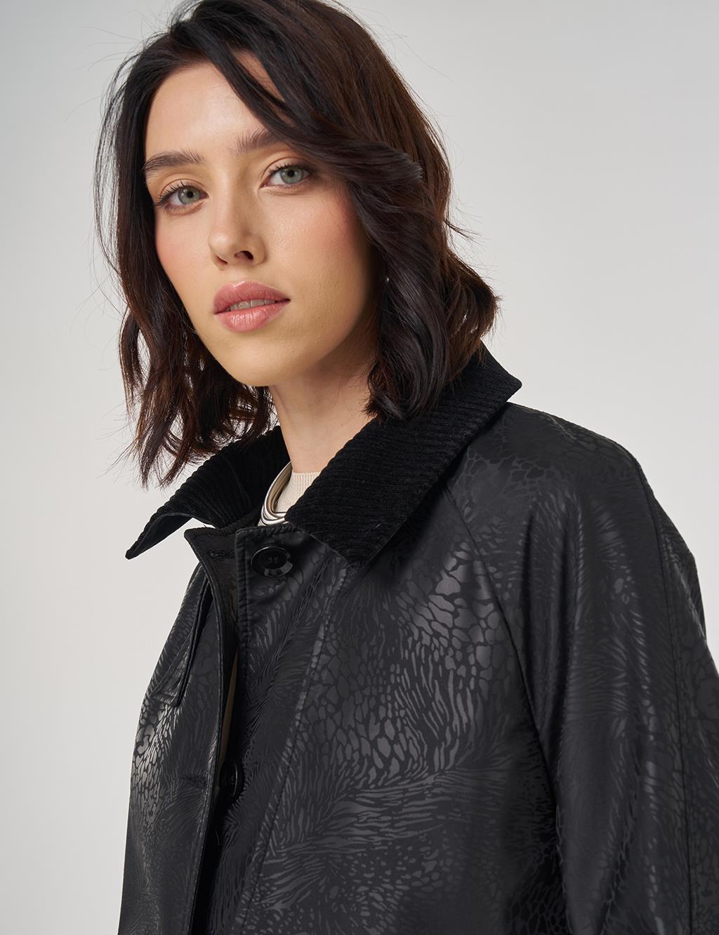 Kadife Yakalı Uzun Trençkot Siyah 