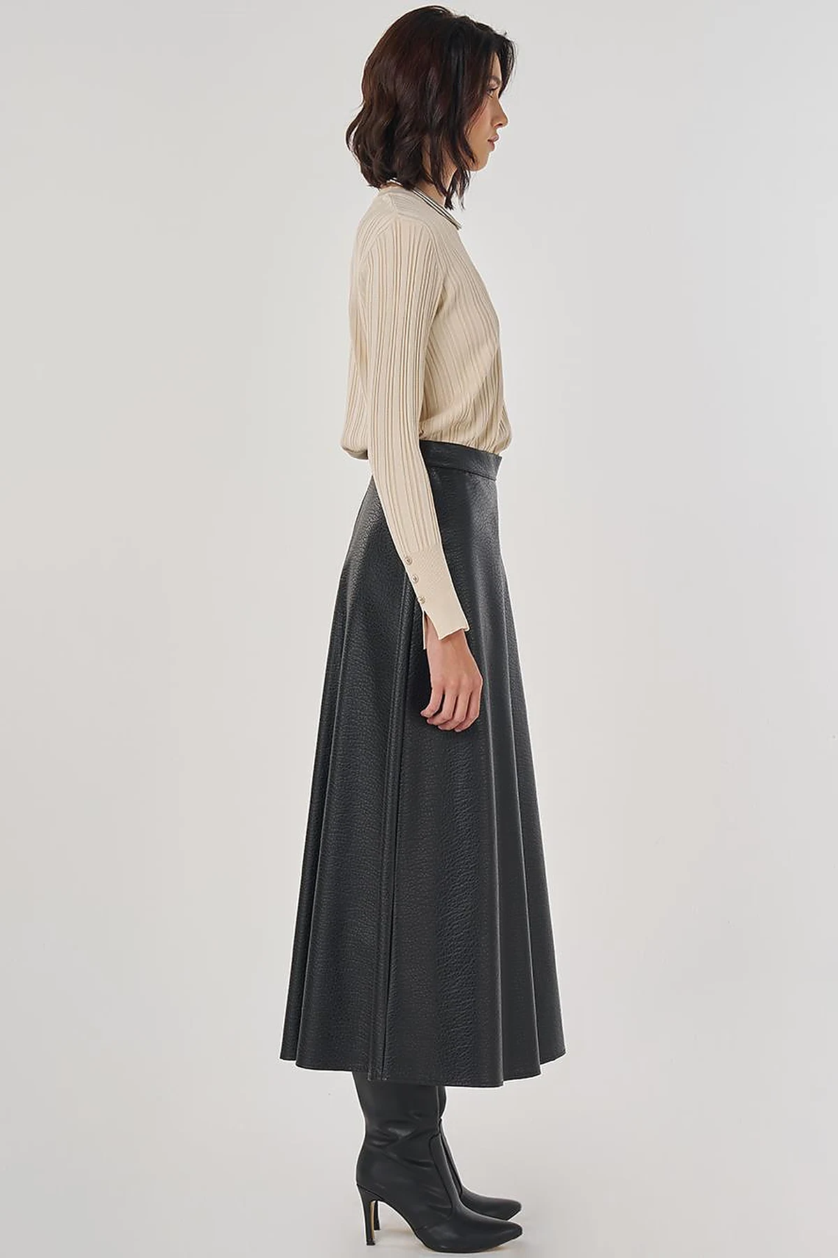 Faux Leather Flared Skirt Black