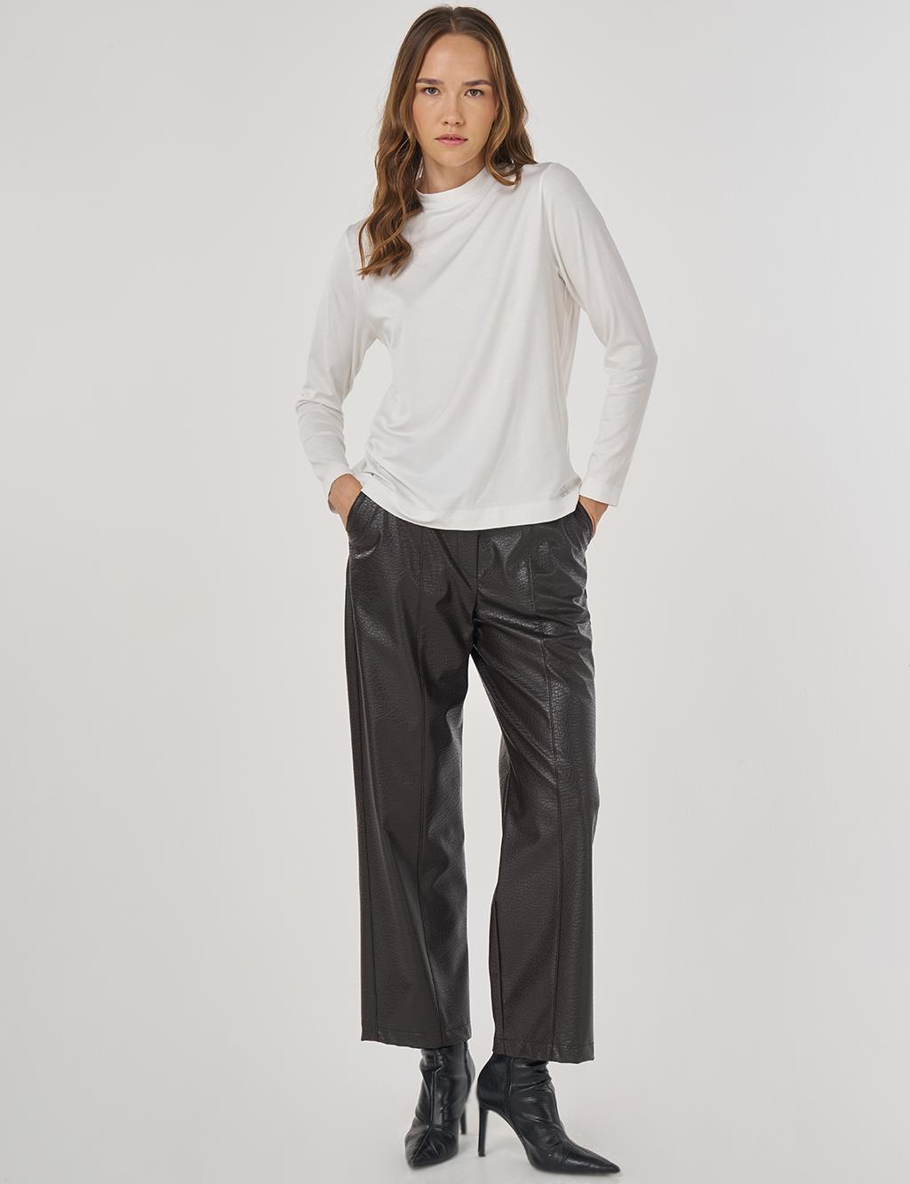 Crew Neck Basic Viscose Blouse Ecru