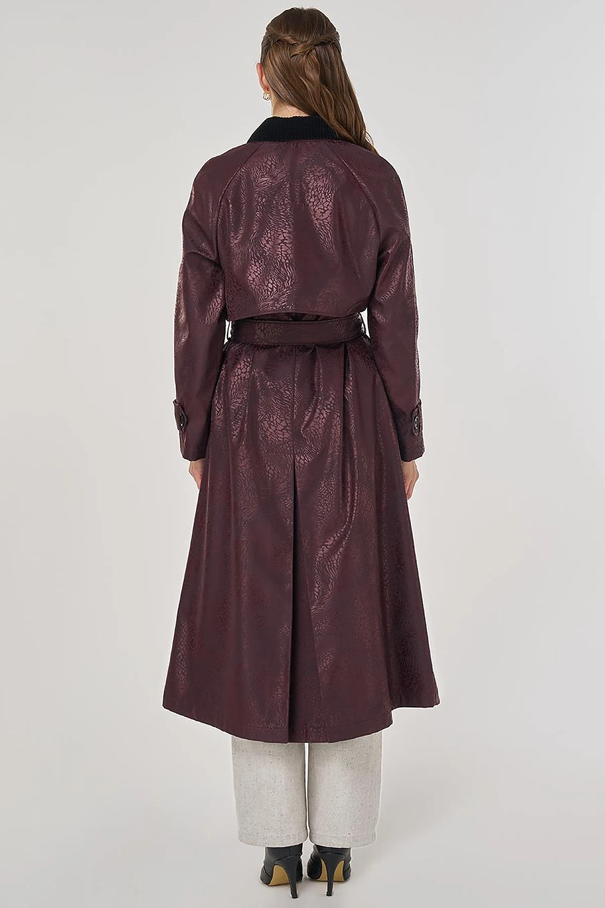 Velvet Collared Long Trench Coat Dark Burgundy