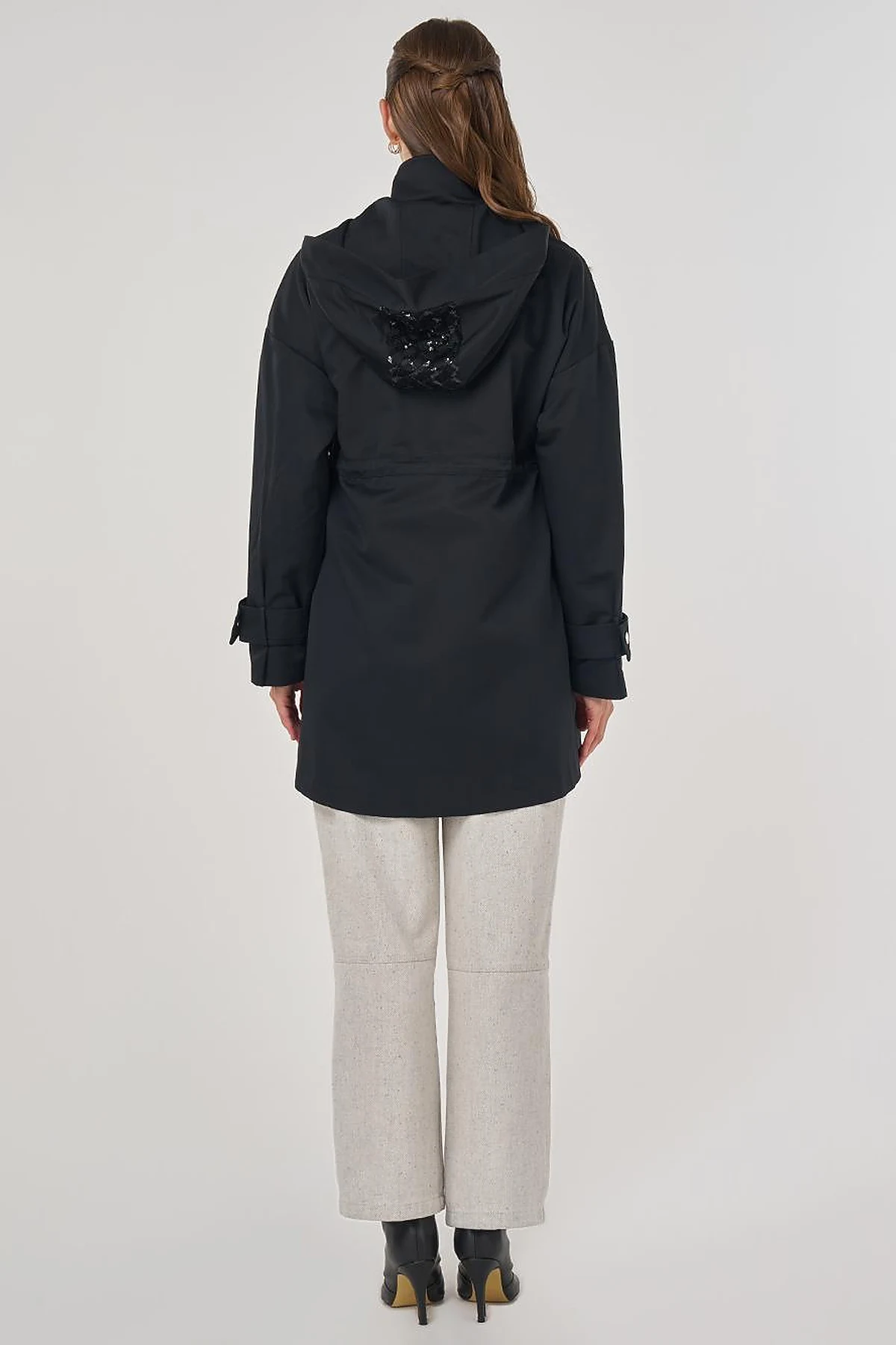 Sequin Detailed Short Trench Coat Black