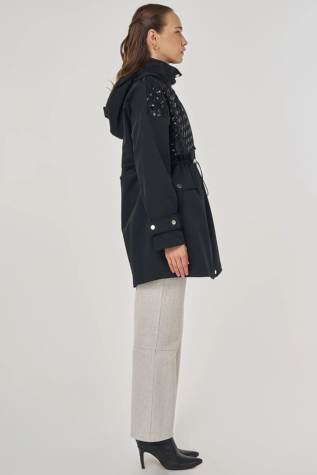Sequin Detailed Short Trench Coat Black