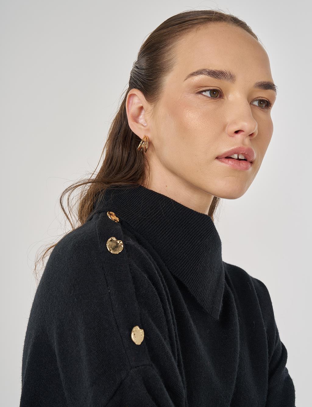 Button Detailed Knit Tunic in Black