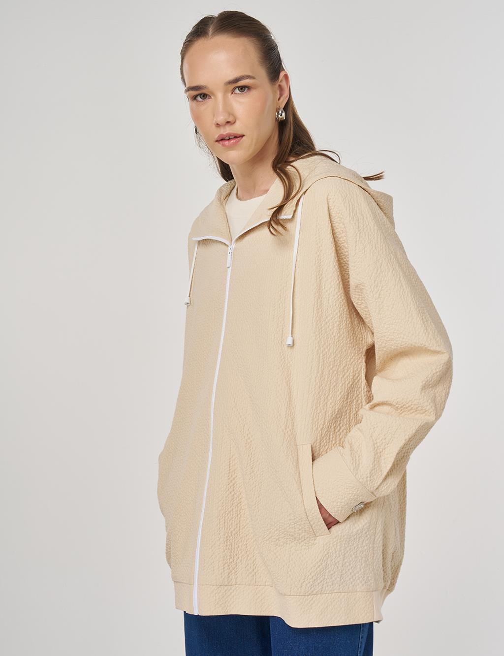 Kapüşon Detaylı Gofreli Ceket Açık Sarı
