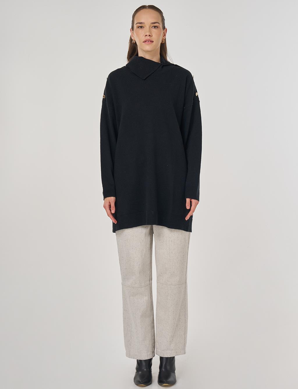 Button Detailed Knit Tunic in Black