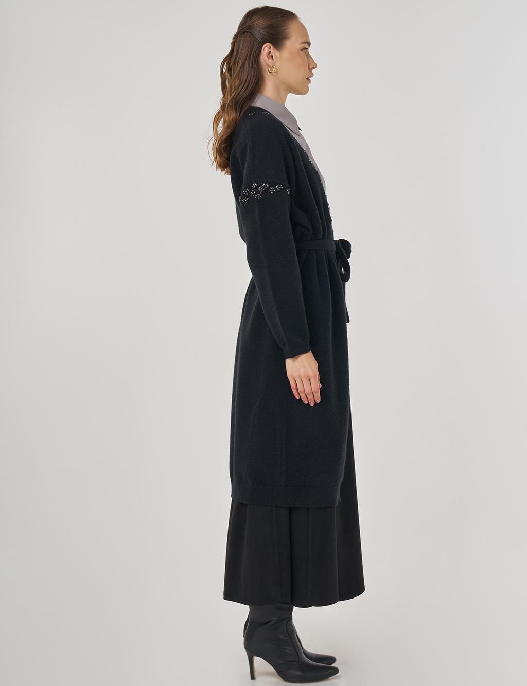 Embroidered Knit Cardigan in Black