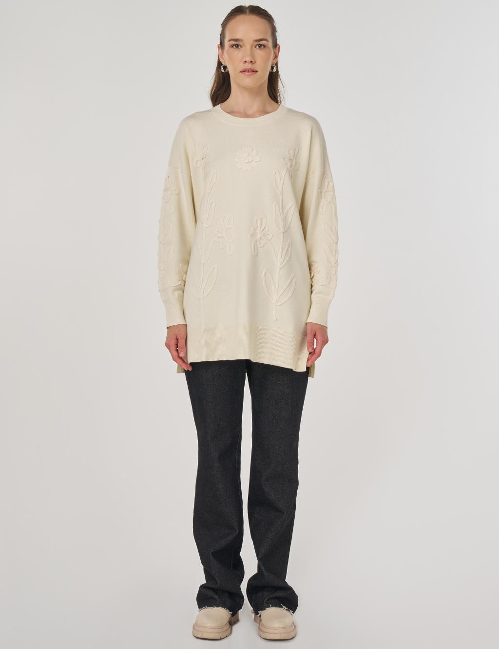 Appliquéd Viscose Knit Tunic in Cream