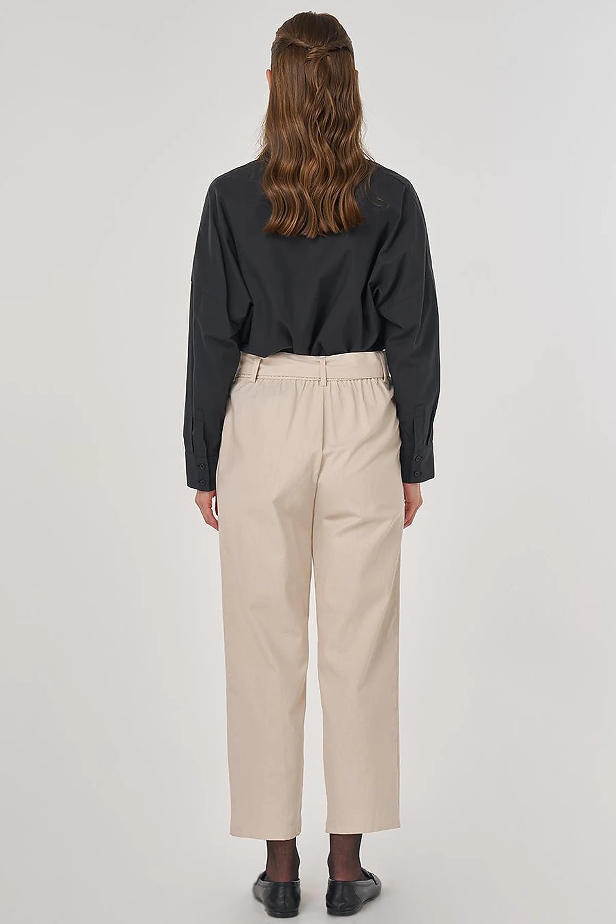 Viscose Carrot Pants in Stone