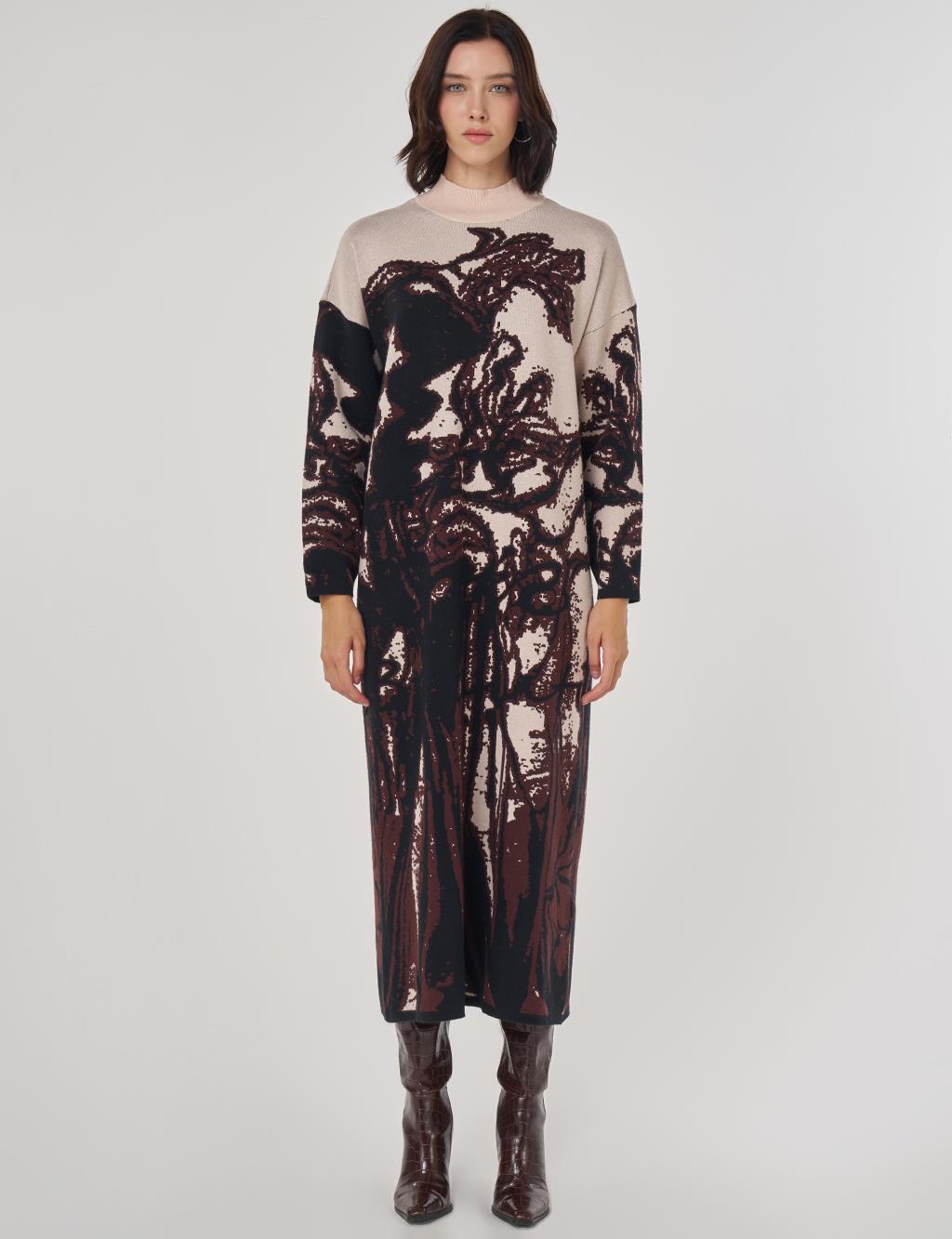 Abstract Patterned Viscose Knit Dress in Dark Coffee