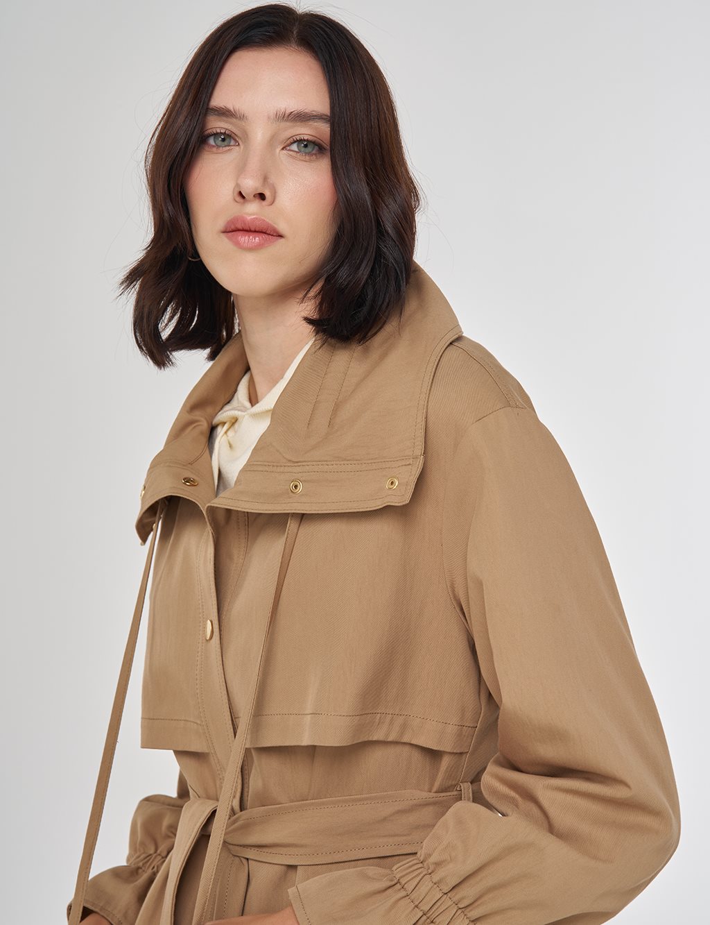 Bilek Detaylı Uzun Trençkot Bej