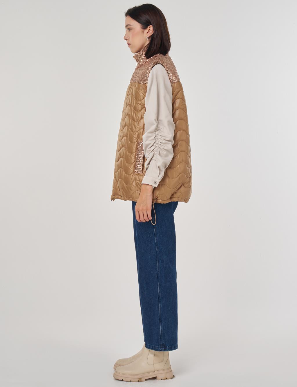 Sequin Detailed Puffer Vest Camel