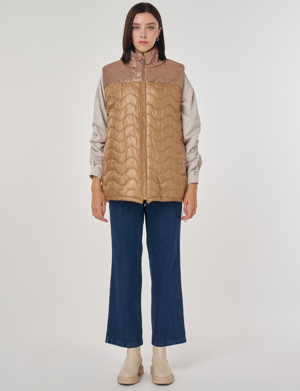 Sequin Detailed Puffer Vest Camel