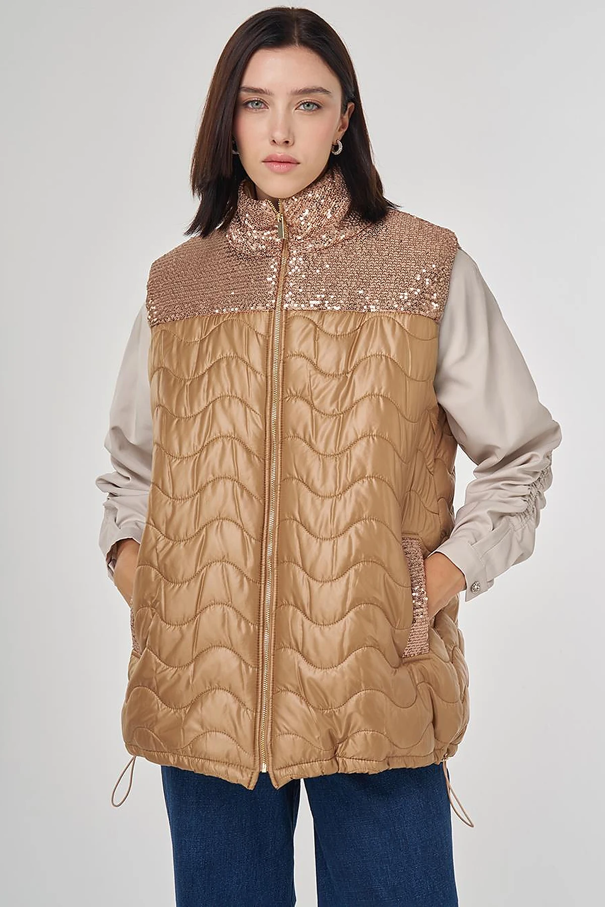 Sequin Detailed Puffer Vest Camel