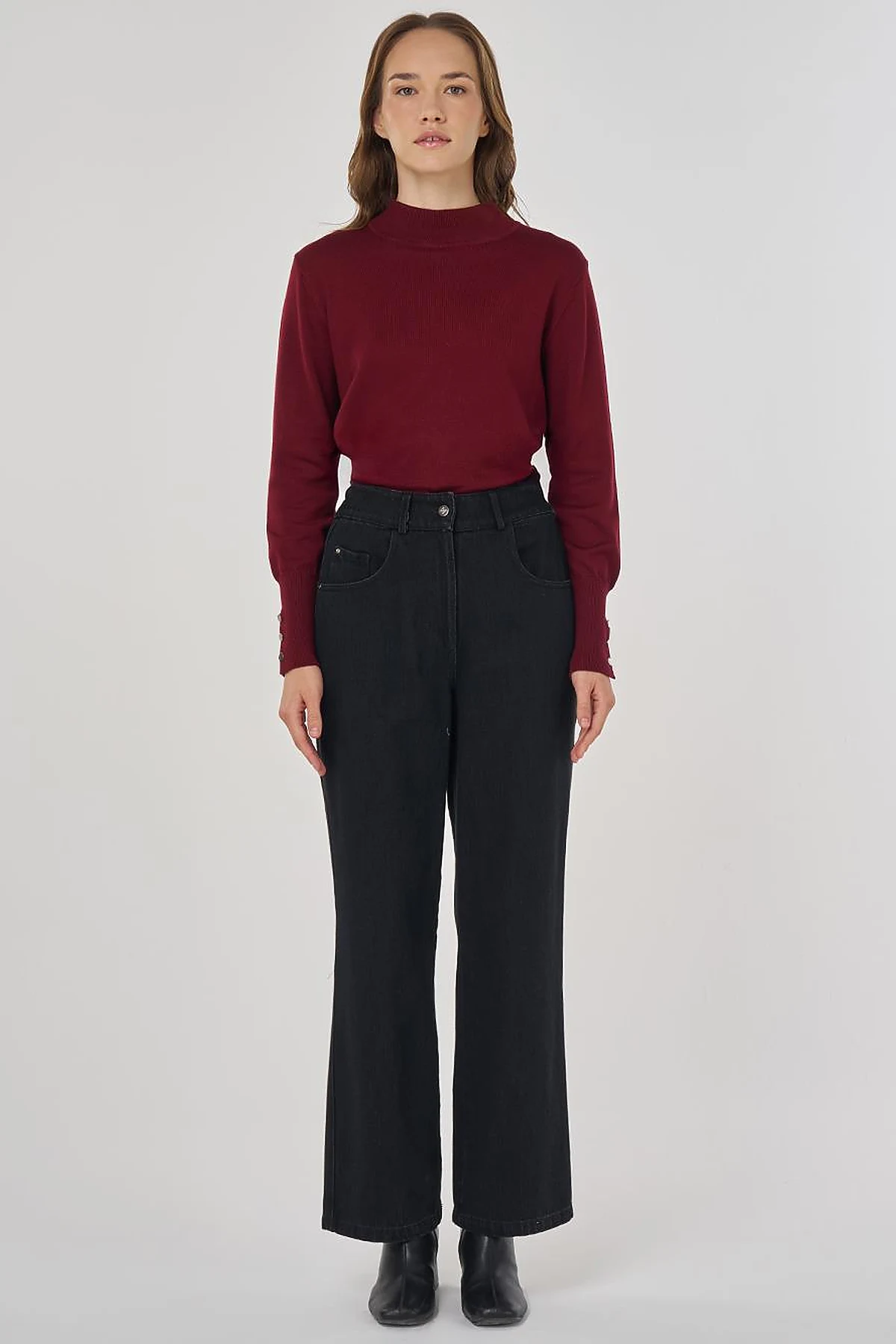 High-Waisted Denim Pants Black
