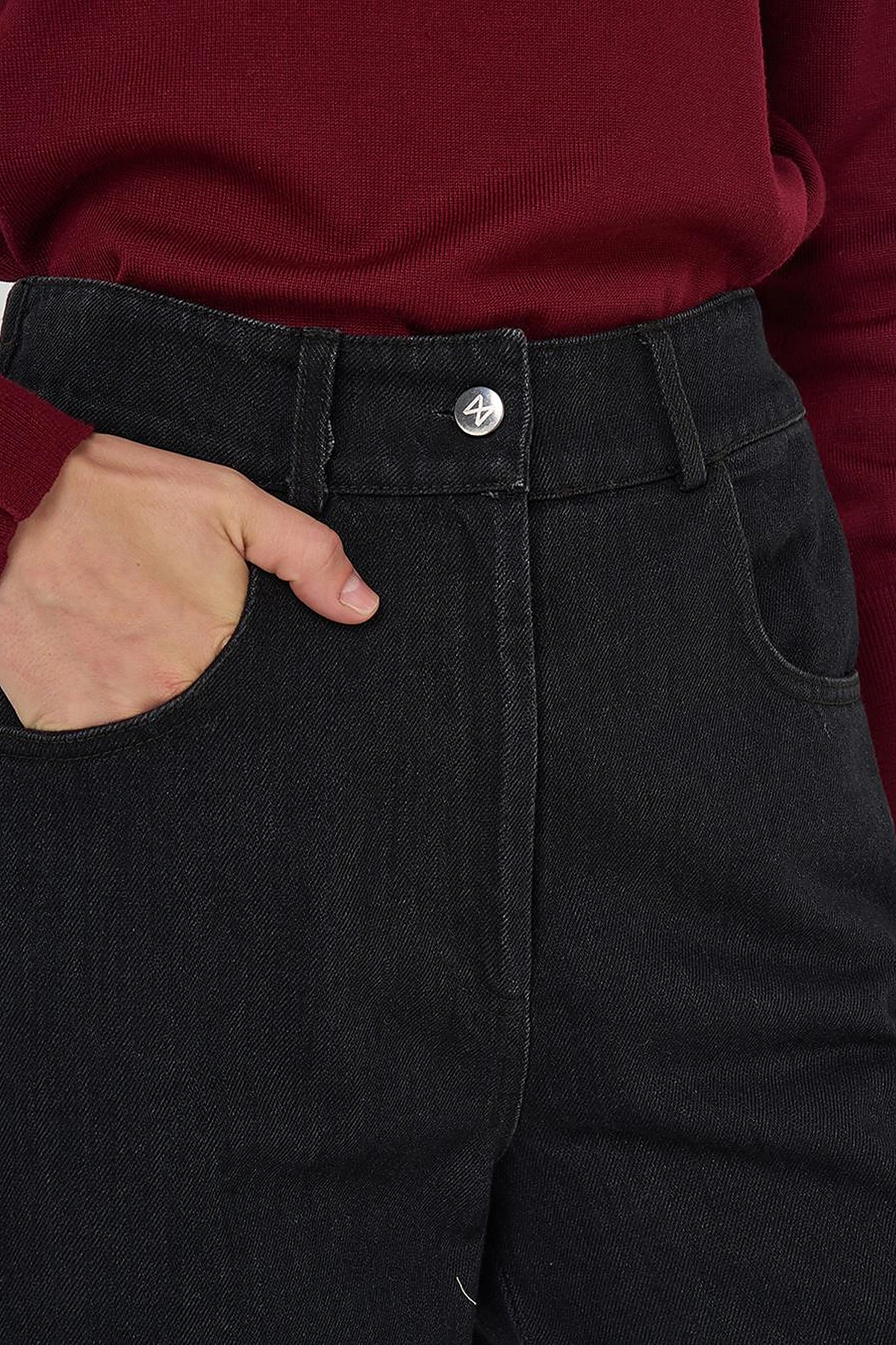 High-Waisted Denim Pants Black