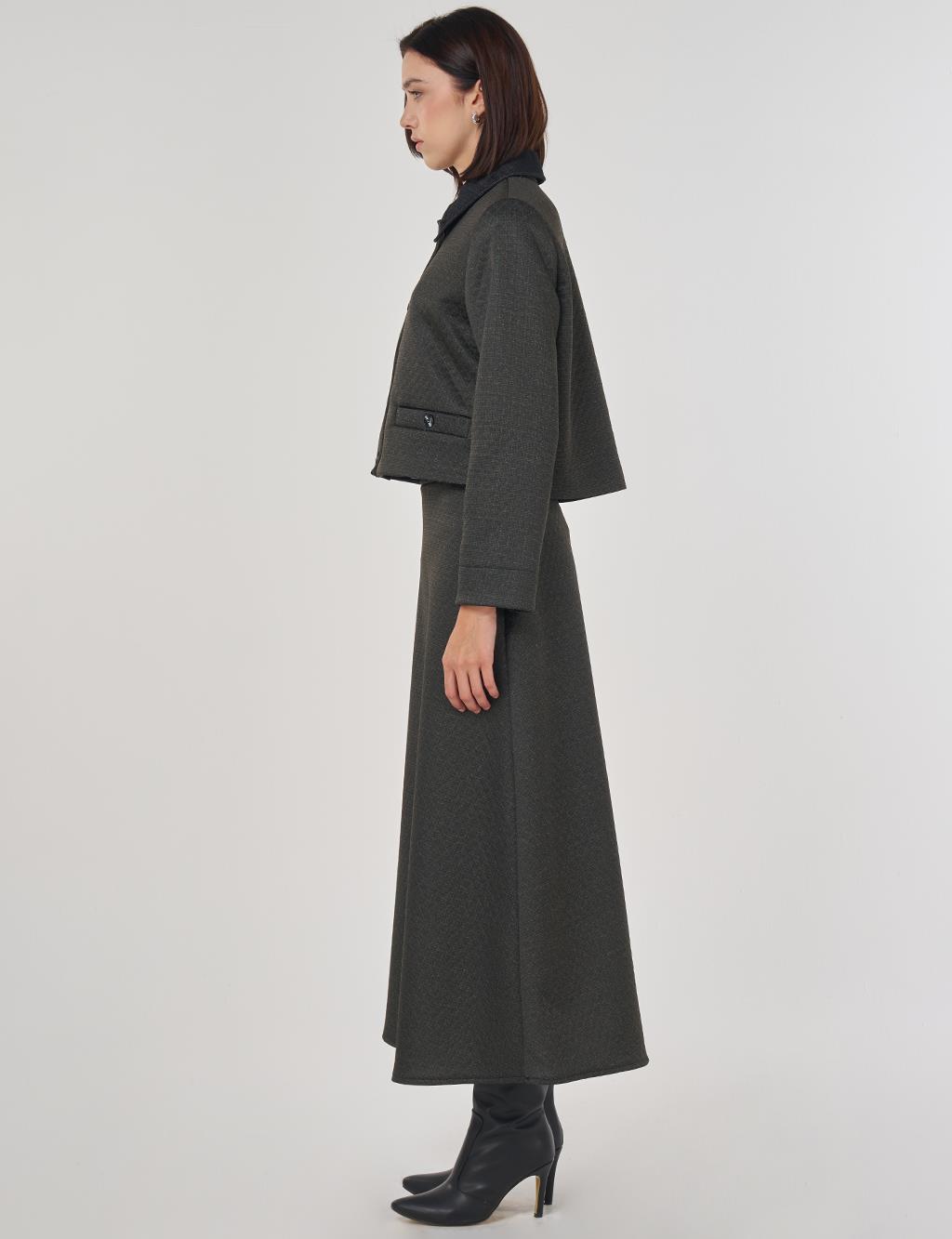 Embossed Pattern Skirted Set Khaki