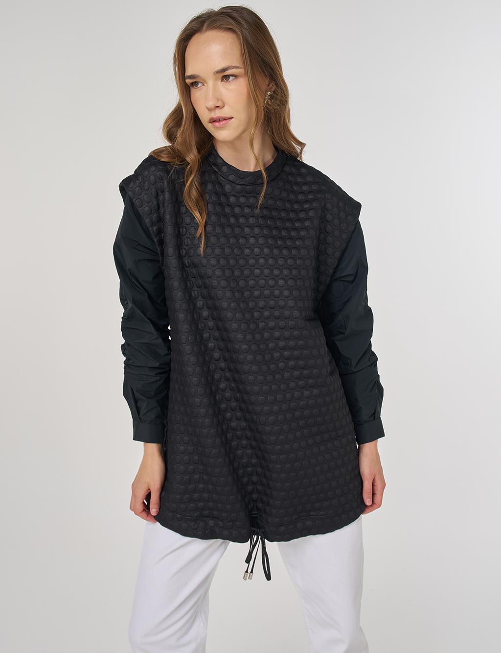 Dokulu Kumaş Garnili Sweatshirt Siyah 