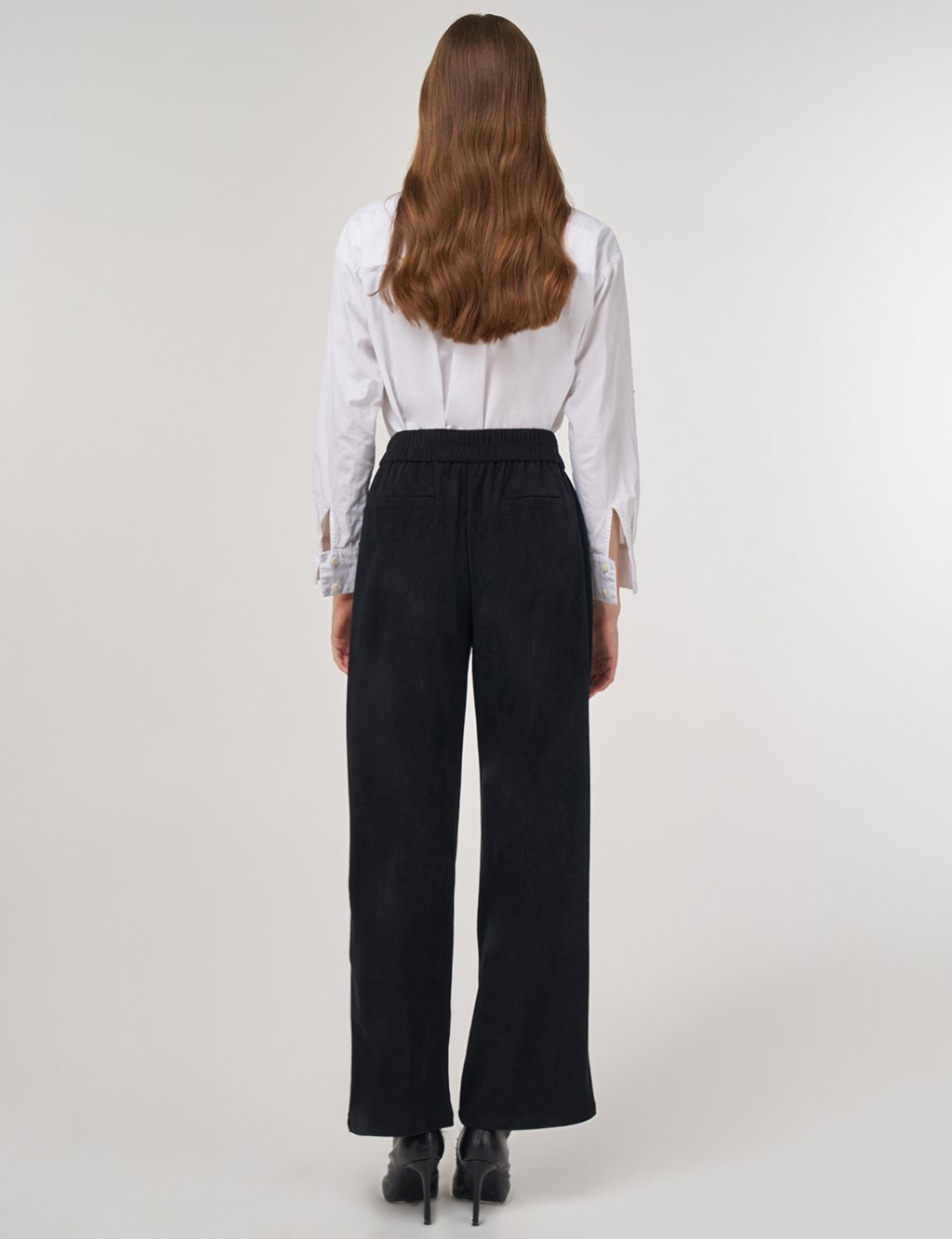 Velvet Pants with Metal Accessories Black