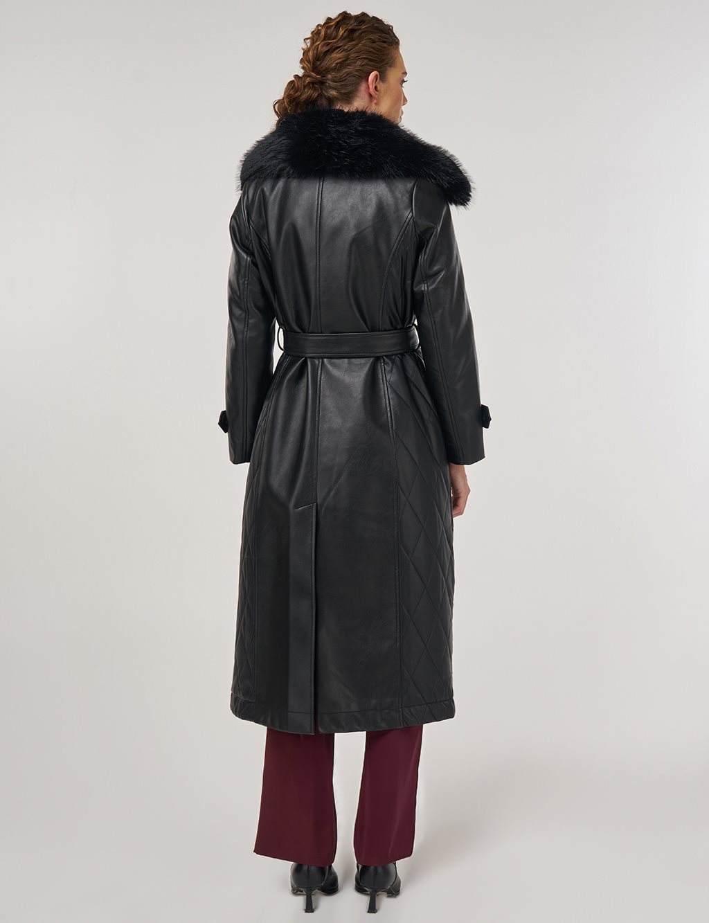 Suni Kürklü Deri Kaban Siyah 