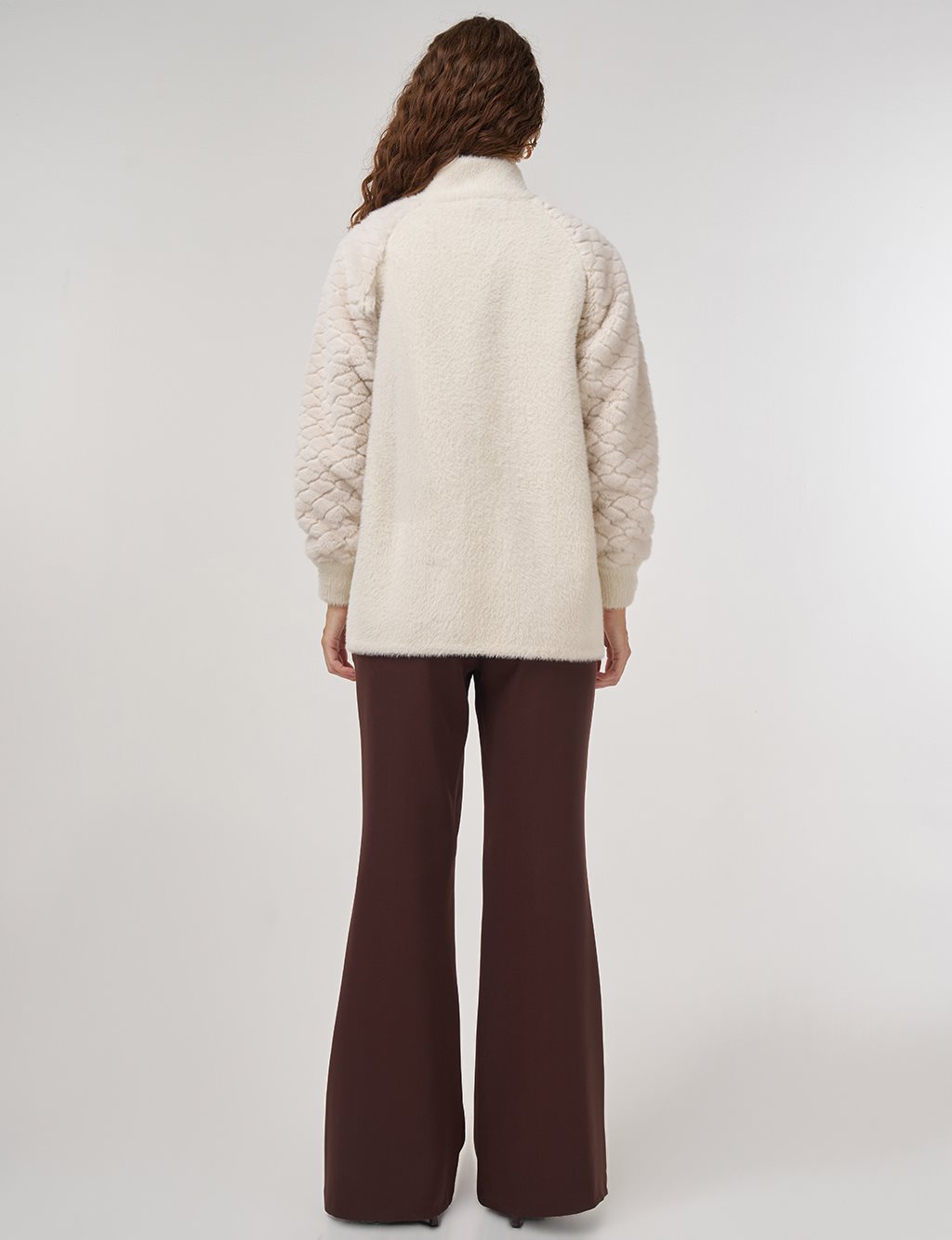 Peluş Garnili Triko Ceket Krem 