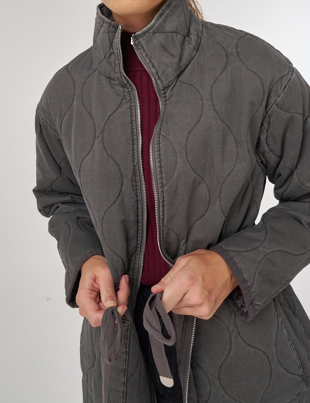 Stand-Collar Anorak Jacket in Anthracite