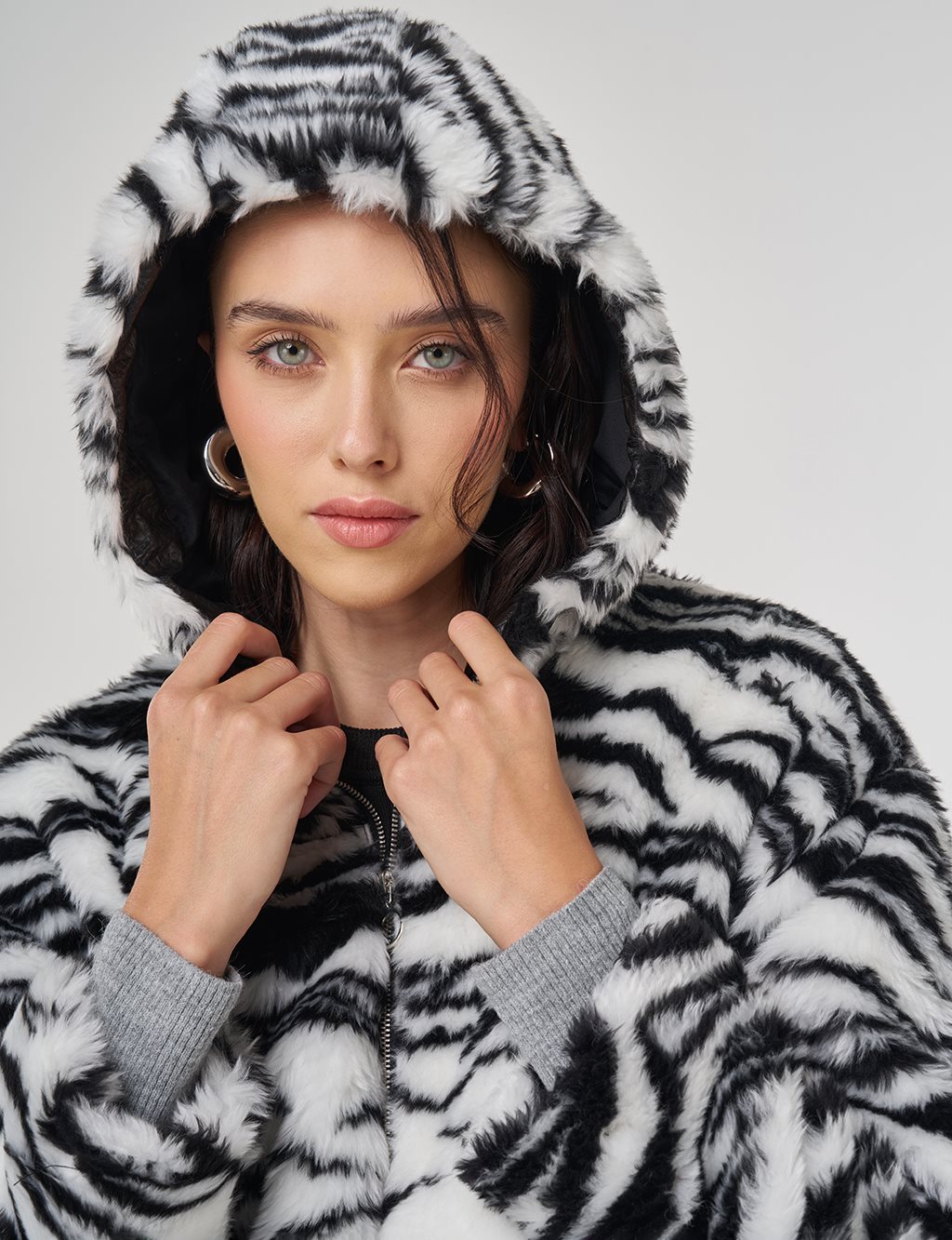 Zebra Pattern Plush Jacket Black