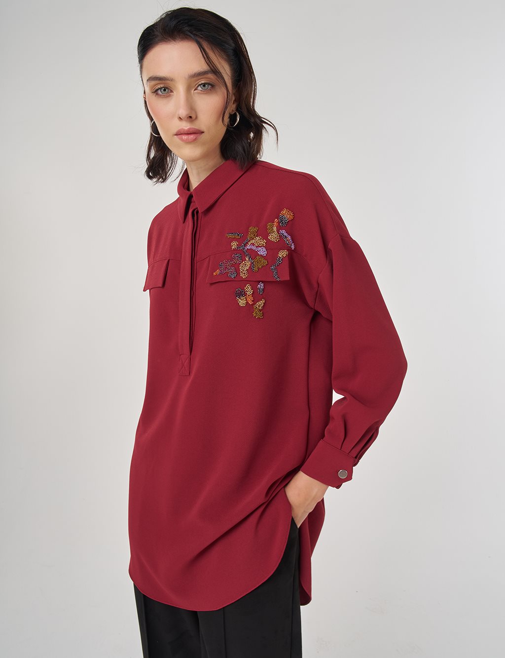 Kapak Cep Detaylı Bluz Tibet Kırmızısı