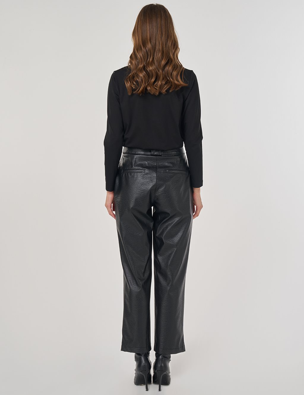 Seam Stitch Faux Leather Pants Black