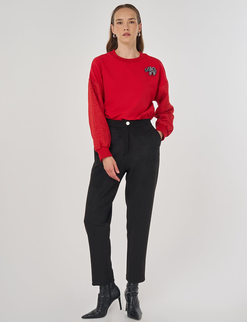 Carrot Fit Suede Pants Black